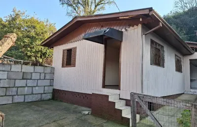 Casa com 2 quartos à venda na Bairro Dezorzi, Diamantino, Caxias do Sul