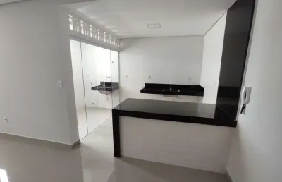 Apartamento b. iguaçu. cód. a252. sacada, elevador, 2 vagas. perto da escola. região de ipatinga