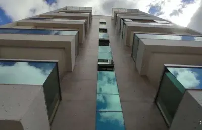Apartamento cód. a348 bairro canaã, elevador, sacada gourmet, 2 vgs paralelas. região de ipatinga