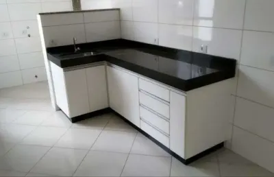 Apartamento em ipatinga, bairro veneza. cód. a132 , elevador. poço artesiano. perto do centro.