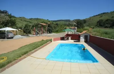 Chácara em iapu, 7500 m² infraestrutura completa. piscina. casa. córrego do bugre, região próxima de ipatinga.