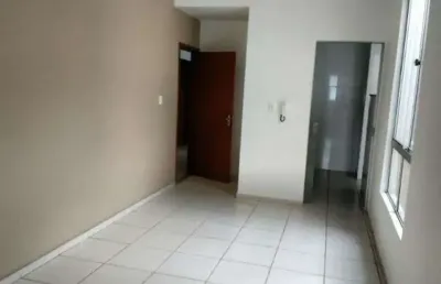 Apartamento bairro iguaçu. cód. a094. 2 quartos/suíte, 65 m². perto do comercio e avenida principal