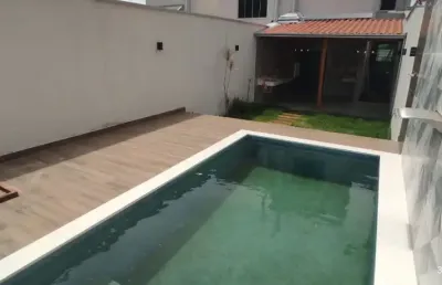 Casa bairro das fontes. cód. k186, 3 quartos/suite, 180 m², 4 vgs. piscina. quintal e varanda gourmet. aceita permuta.