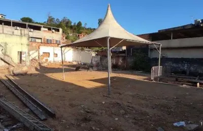 Lote plano murado e registrado cód. l095, bairro veneza perto do centro. região de ipatinga.