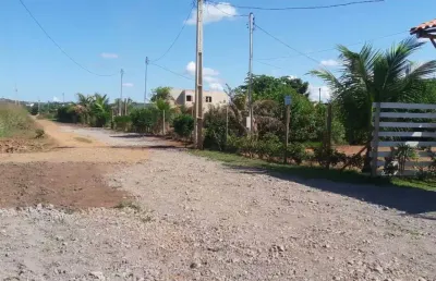 Chácara garrafinha. cód. ch018.  plana, esta entre duas ruas. 1964 m². perto cimento cauê/aeroporto. vídeo de 2022