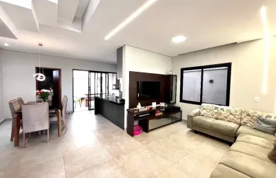 Casa em condomínio com 3 quartos e suíte à venda em jundiai