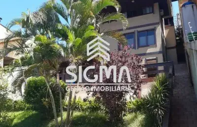 Casa com 4 quartos à venda na rua maria francisca borges rego reid, 571, glória, macaé por r$ 2.400.000