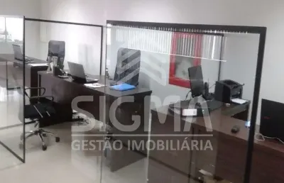 Sala comercial com 3 salas para alugar na Rua Vereador Abreu Lima, 287, Centro, Macaé