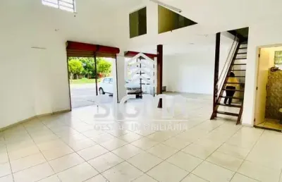 Ponto comercial para alugar na Rua da Granada, 23, Sol e Mar, Macaé