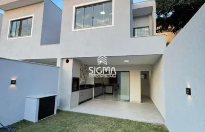 Casa com 3 quartos à venda na rua godofredo taboada alvarez, 50, mirante da lagoa, macaé por r$ 925.000