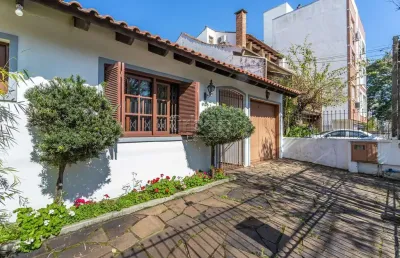 Casa em condomínio fechado com 4 quartos à venda na rua valparaíso, 993, jardim botânico, porto alegre por r$ 847.000