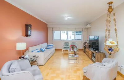 Apartamento com 4 quartos à venda na rua riveira, 225, petrópolis, porto alegre por r$ 830.000