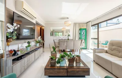 Apartamento com 2 quartos à venda na avenida mariland, 1177, auxiliadora, porto alegre por r$ 1.350.000