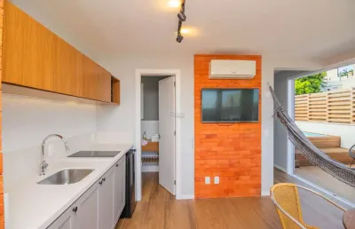Casa em condomínio fechado com 3 quartos à venda na avenida josé gertum, 503, chácara das pedras, porto alegre por r$ 1.199.000