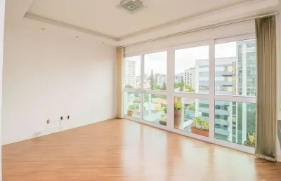 Apartamento com 2 quartos à venda na avenida inácio vasconcelos, 40, boa vista, porto alegre por r$ 900.000