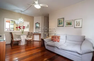 Apartamento com 2 quartos à venda na avenida cristóvão colombo, 3658, higienópolis, porto alegre por r$ 465.780
