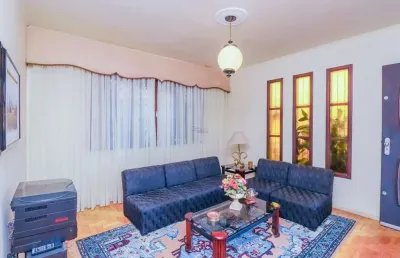 Casa em condomínio fechado com 3 quartos à venda na beco circular, 508, vila jardim, porto alegre por r$ 855.000