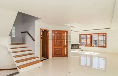 Casa com 3 quartos à venda na rua comendador creidy, 51, chácara das pedras, porto alegre por r$ 1.899.000