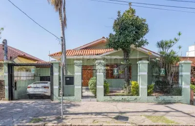 Casa em condomínio fechado com 3 quartos à venda na avenida benno mentz, 884, vila ipiranga, porto alegre por r$ 1.250.000