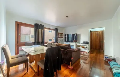 Apartamento com 3 quartos à venda na rua marquês do pombal, 1179, auxiliadora, porto alegre por r$ 950.000