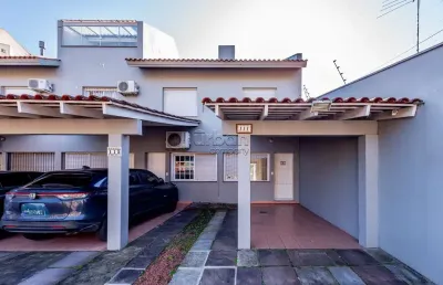 Casa em condomínio fechado com 3 quartos à venda na rua doutor galdino nunes vieira, 111, jardim planalto, porto alegre por r$ 460.000