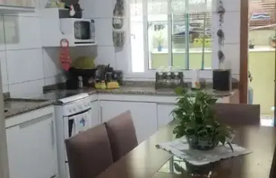 Sobrado com suíte e jardim no jardim progresso – santo andré | so0086