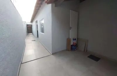 Casa com 2 quartos à venda na Vila Mirim, Praia Grande 