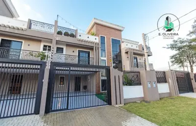 Sobrado triplex com terraço gourmet no coração do portão, com 177,00m² úteis.