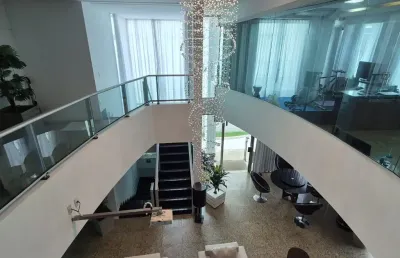 Vende-se casa alto padrão - em condomínio - r$ 5.000.000,00