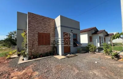 Casa com 2 quartos para alugar no berto círio, nova santa rita  por r$ 1.500