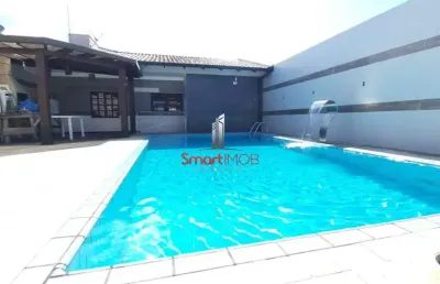Casa com 3 quartos à venda na rua 13 de junho, 544, praça, tijucas por r$ 1.000.000
