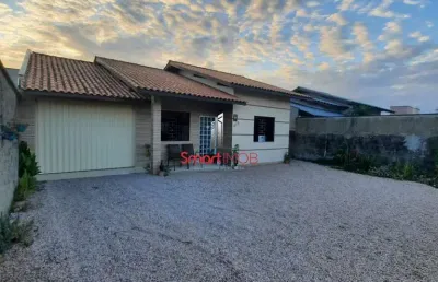 Casa com 2 quartos à venda na raul bayer laus, 615, centro, tijucas por r$ 650.000