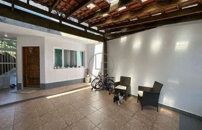 Casa com 3 quartos à venda na Rua General Góes Monteiro, 174, Canto do Forte, Praia Grande