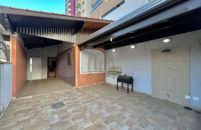 Casa com 3 quartos à venda na Rua Joaquim Teixeira de Carvalho, 422, Canto do Forte, Praia Grande