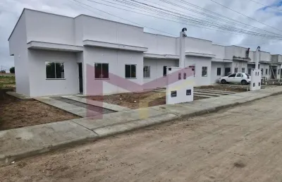 Casa com 2 quartos à venda na Avenida Asa Branca, Asa Branca, Feira de Santana
