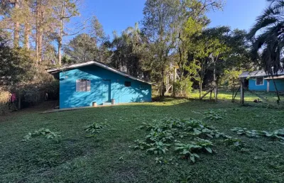 Linda chácara no distrito de campo largo da roseira a poucos minutos de curitiba