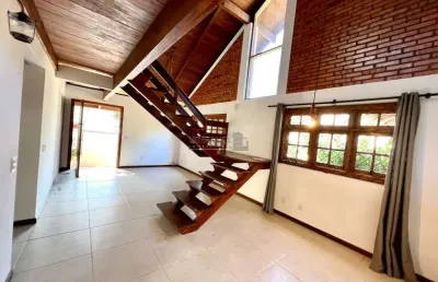 Casa com 3 quartos à venda na rua josé chafi chein chaia, --, joão paulo, florianópolis por r$ 1.700.000