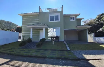 Casa em condomínio fechado com 3 quartos para alugar na rua da capela, --, campeche, florianópolis por r$ 13.000
