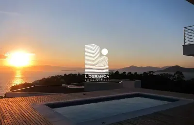 Casa em condomínio fechado com 3 quartos à venda na estrada haroldo soares glavan, --, cacupé, florianópolis por r$ 6.500.000