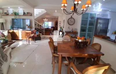 Casa em condomínio fechado com 3 quartos à venda na rua dos cações, --, jurerê internacional, florianópolis por r$ 3.990.000