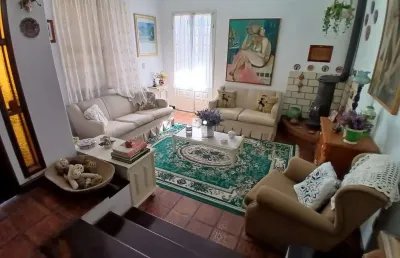 Casa em condomínio fechado com 4 quartos à venda na rua itaipu, --, parque são jorge, florianópolis por r$ 1.950.000