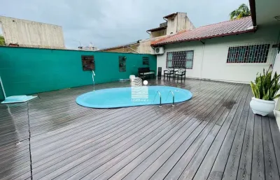 Casa em condomínio fechado com 4 quartos à venda na rua dom wilsom laus schmidt, --, córrego grande, florianópolis por r$ 1.800.000