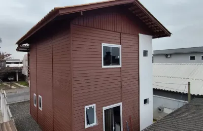 Vendo!! linda casa sobrado duplex de madeira pré fabricada