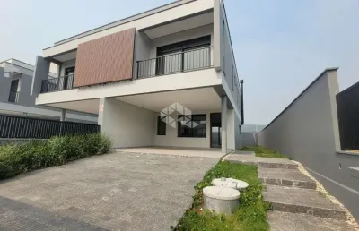 Casa nova no residencial panplona - 3 quartos, sendo 3 suítes, lavabo, churrasqueira!