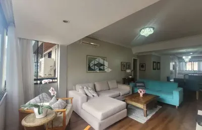 Apartamento 3 quartos, sendo 2 suítes, centro de florianópolis, andar alto!