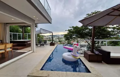Casa de alto padrão em condomínio fechado - córrego grande  | 4 suítes | piscina infinita | jacuzzi | vista panorâmica