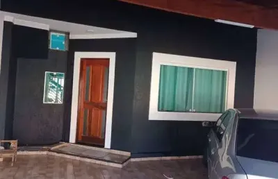 Casa com 3 quartos à venda na rua hilda de moraes pinto, 305, jardim santa catarina, sorocaba por r$ 350.000