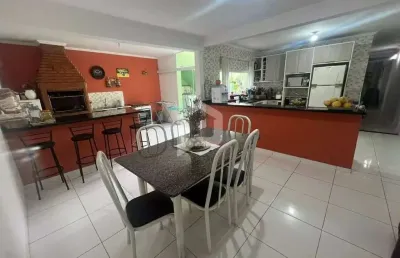 Casa com 4 quartos à venda na maria eugênia pereira, 65, jardim itanguá, sorocaba por r$ 450.000