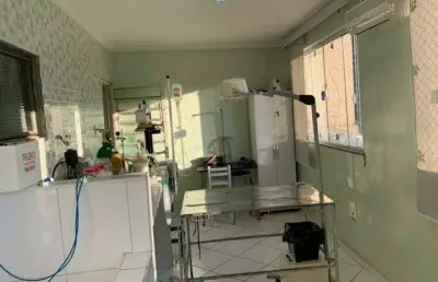 Casa à venda na avenida itavuvu, jardim santa cecília, sorocaba por r$ 1.800.000