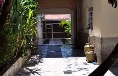 Casa com 5 quartos à venda na antônio modena, 240, jardim palmira, votorantim por r$ 700.000